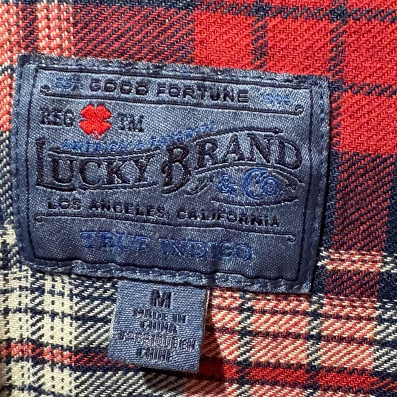 Lucky Brand mesa plaid flannel shirt. Classic fit pearl buttons Size M - Picture 3 of 14